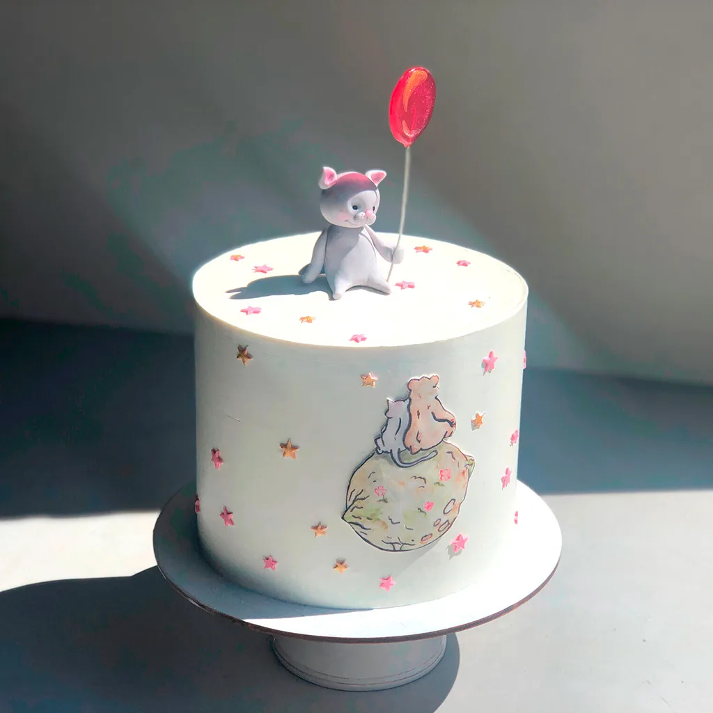 Котёнок на луне